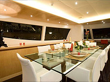 Sailing catamaran blue coast 92 - dining table
